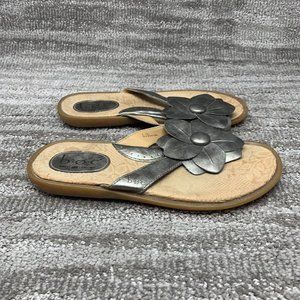 Born Silver Leather Flower Embellished Flip Flops Sandals Women's Size 6